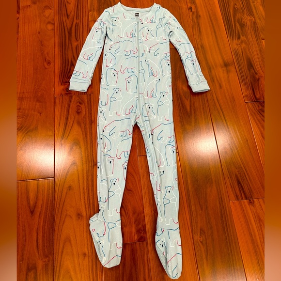 Tea Collection Other - Polar Bear Night Night Footed Pajamas in light blue by Tea Collection